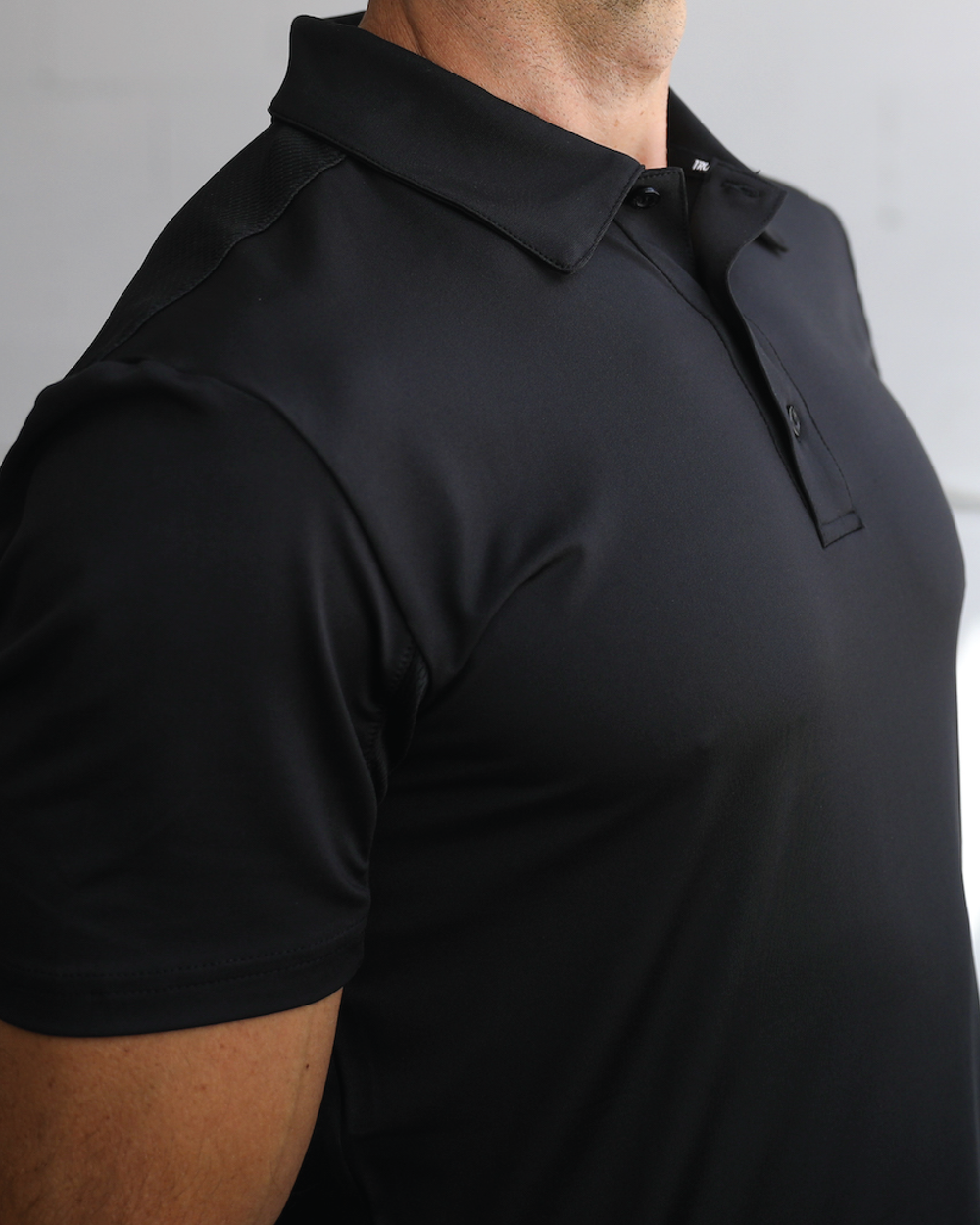 Crest 2.0 Black Polo